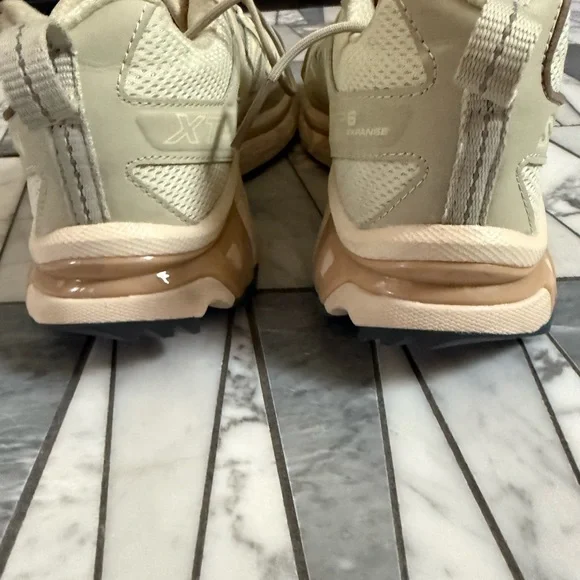 Salomon XT-6 Expanse Sneakers Women's Beige and Mint color women’s 9.5 - Picture 3 of 6